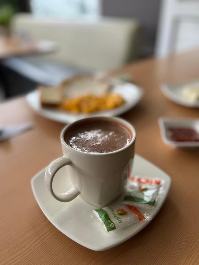 Hotel Volare Armenia  Zewnętrze zdjęcie