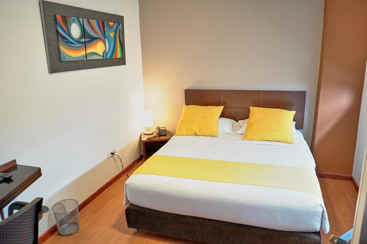 Hotel Volare Armenia  Zewnętrze zdjęcie